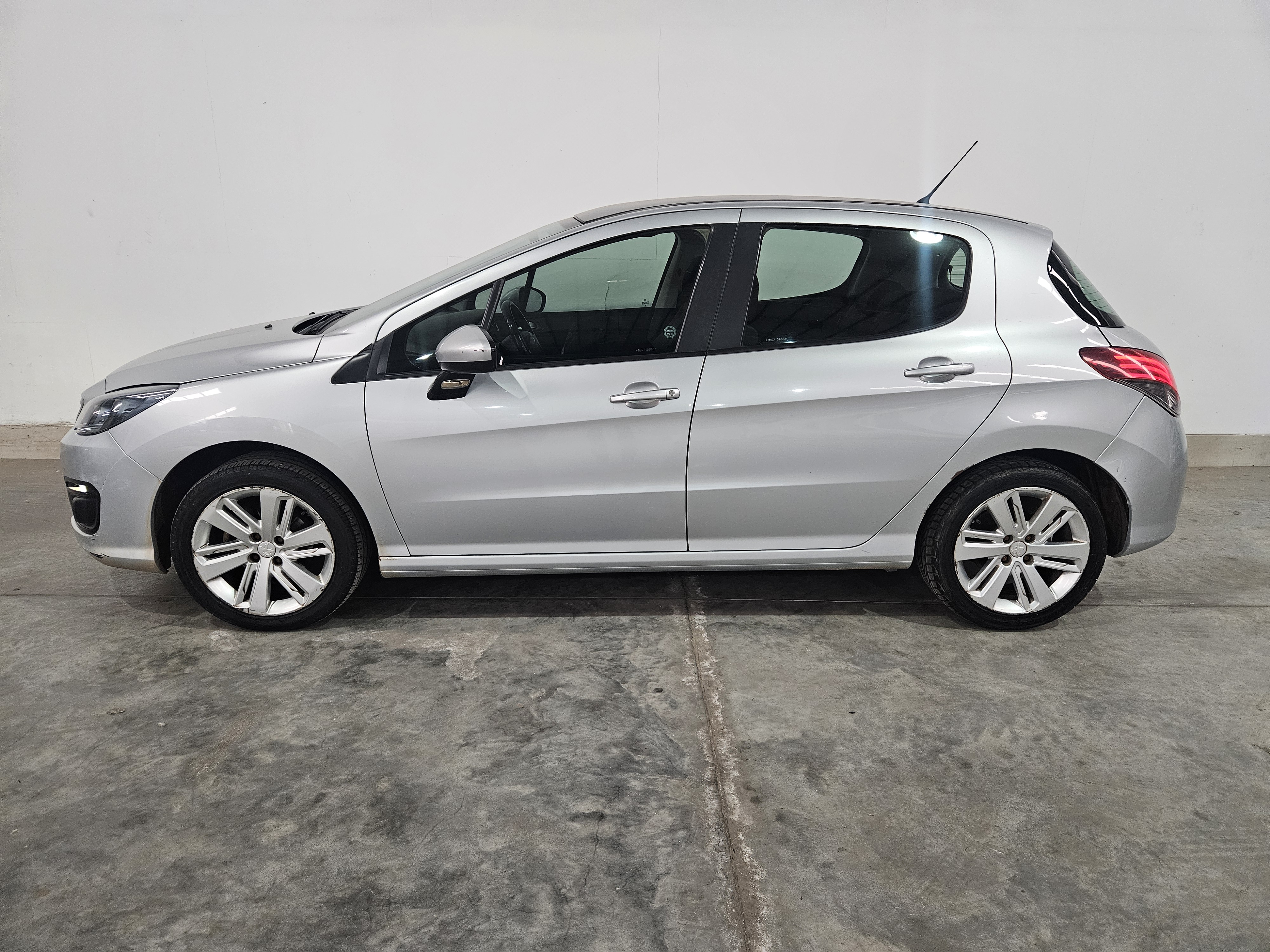 PEUGEOT 308 ALLURE 1.6
