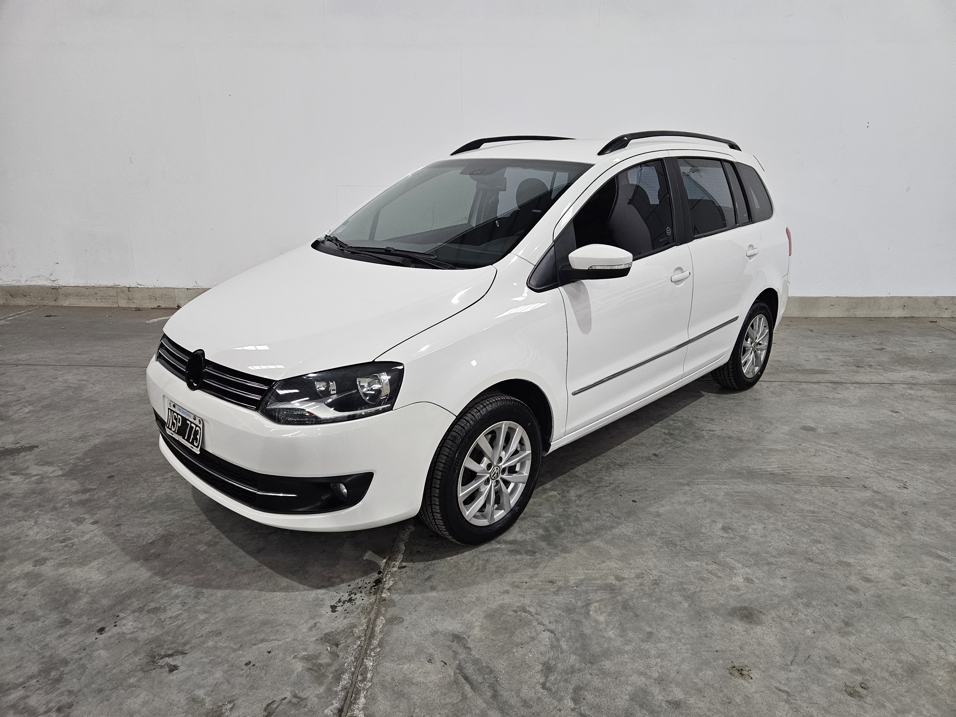 VOLKSWAGEN SURAN 1.6L HIGHLINE I-MOTION