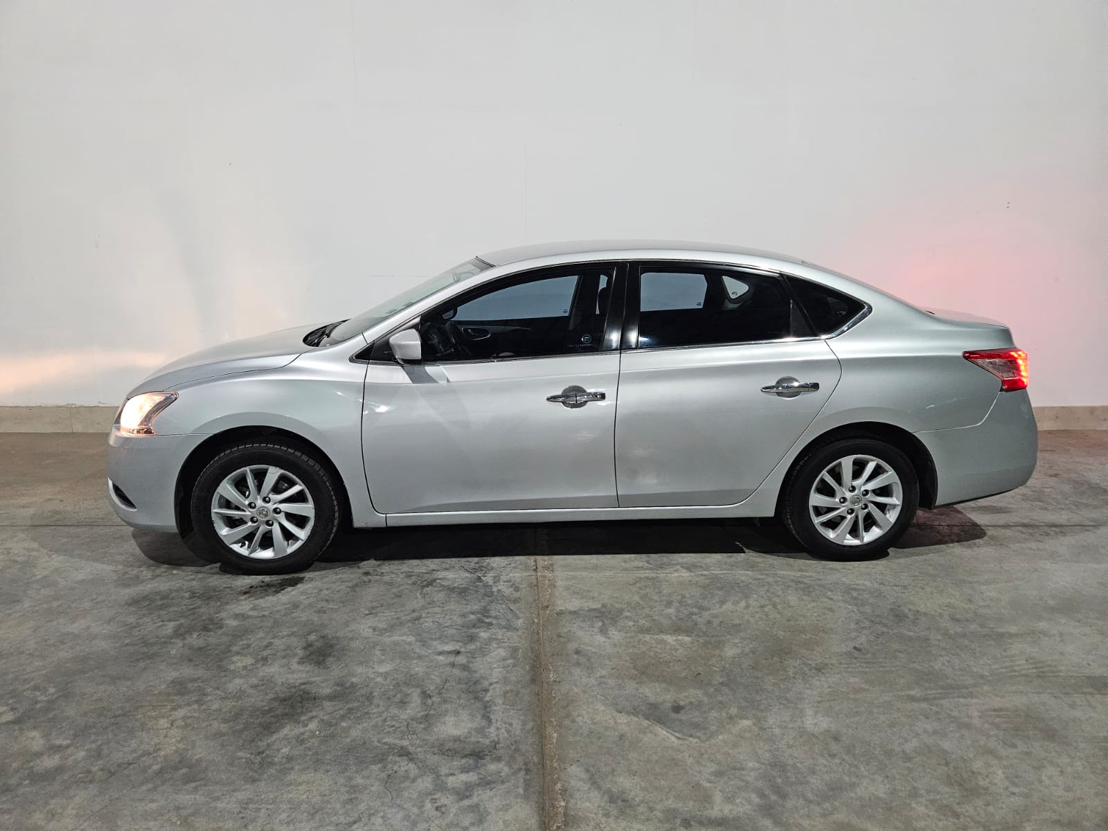 NISSAN SENTRA ADVANCE PURE DRI