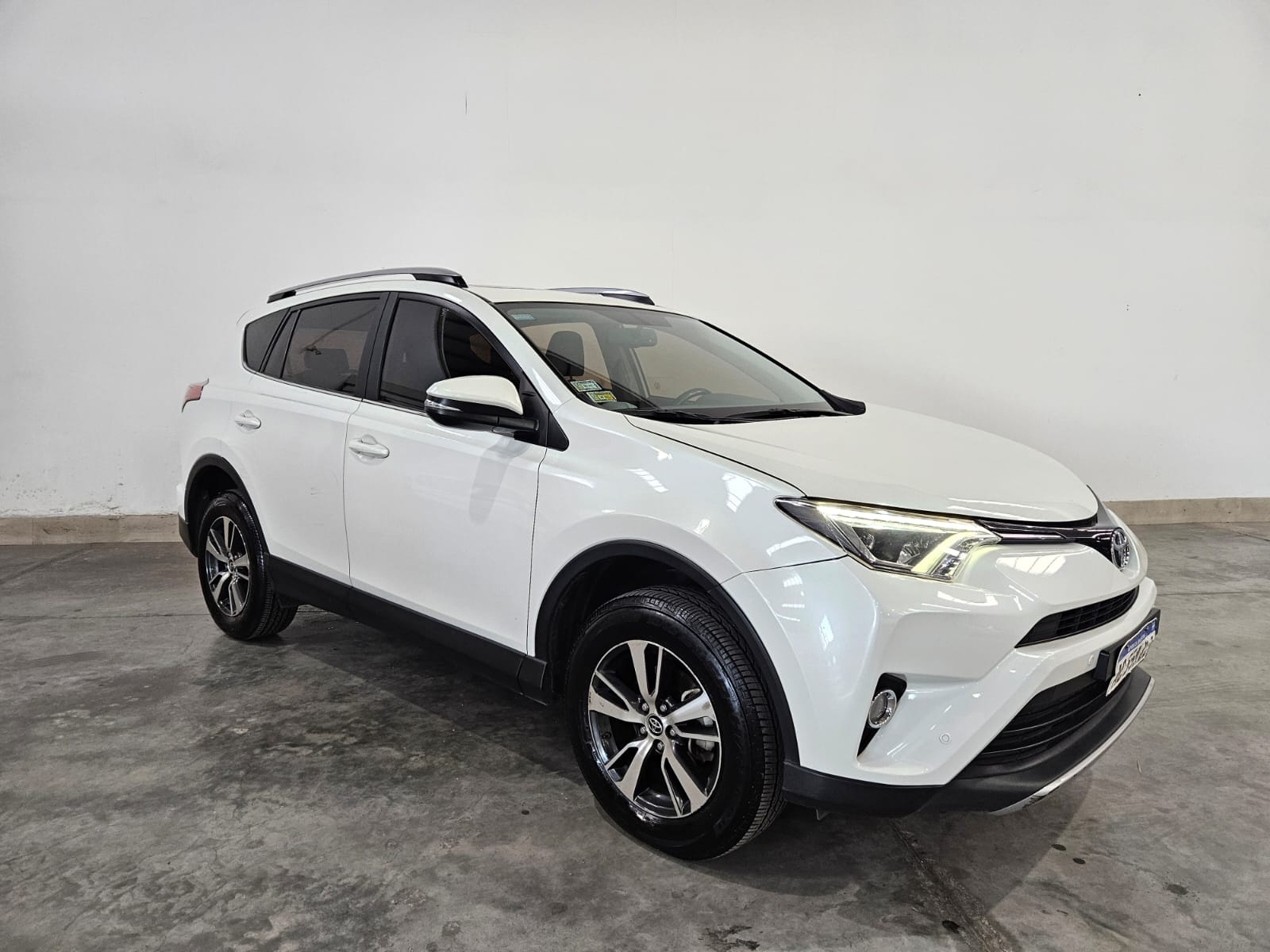 TOYOTA RAV4 4X4 VX
