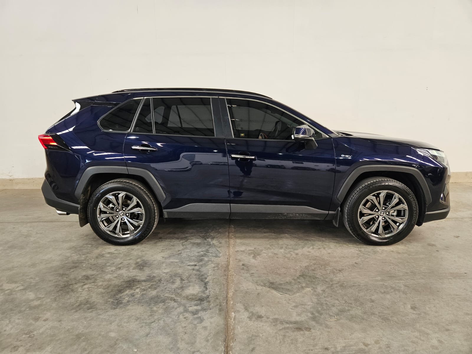 TOYOTA RAV4 HEV 2.5 AWD LIMITED CVT