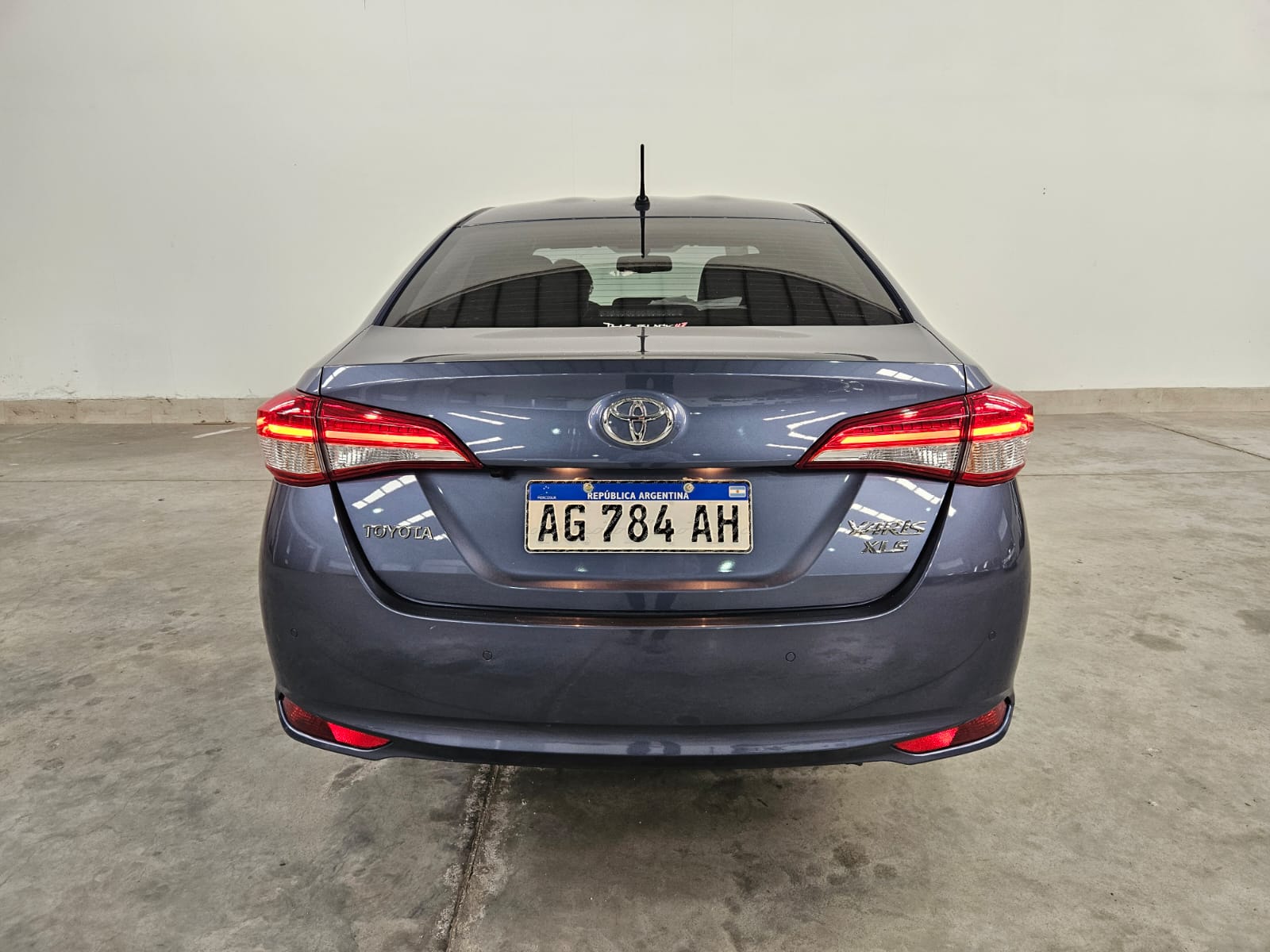 TOYOTA YARIS XLS 1.5 6M/T - 4P