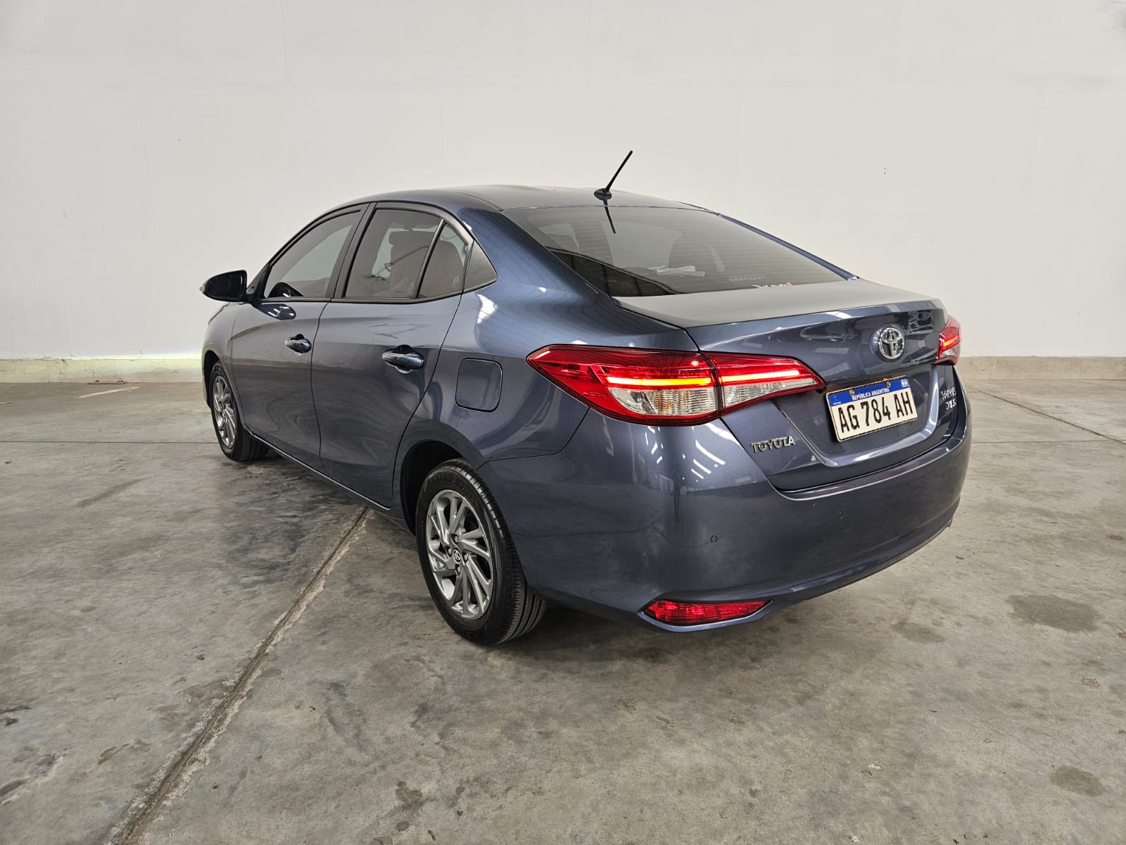 TOYOTA YARIS XLS 1.5 6M/T - 4P